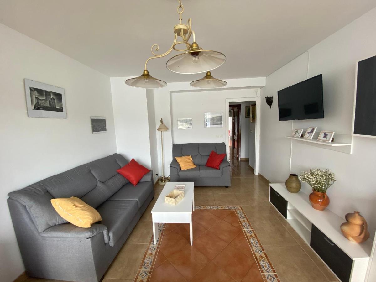 Apartamento Centrico Con Vistas Y Cerca De Playa Pontedeume Exteriör bild