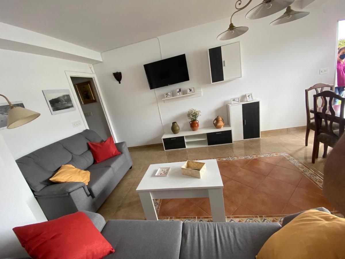 Apartamento Centrico Con Vistas Y Cerca De Playa Pontedeume Exteriör bild