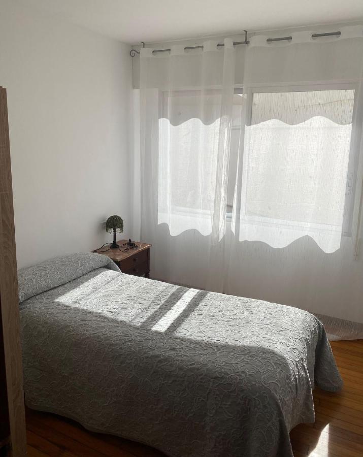 Apartamento Centrico Con Vistas Y Cerca De Playa Pontedeume Exteriör bild